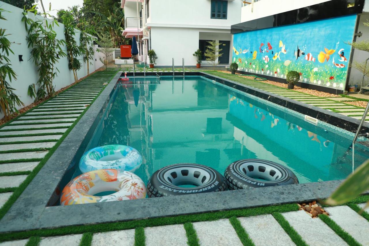 Achoos Residency Otel Tiruvalla Dış mekan fotoğraf